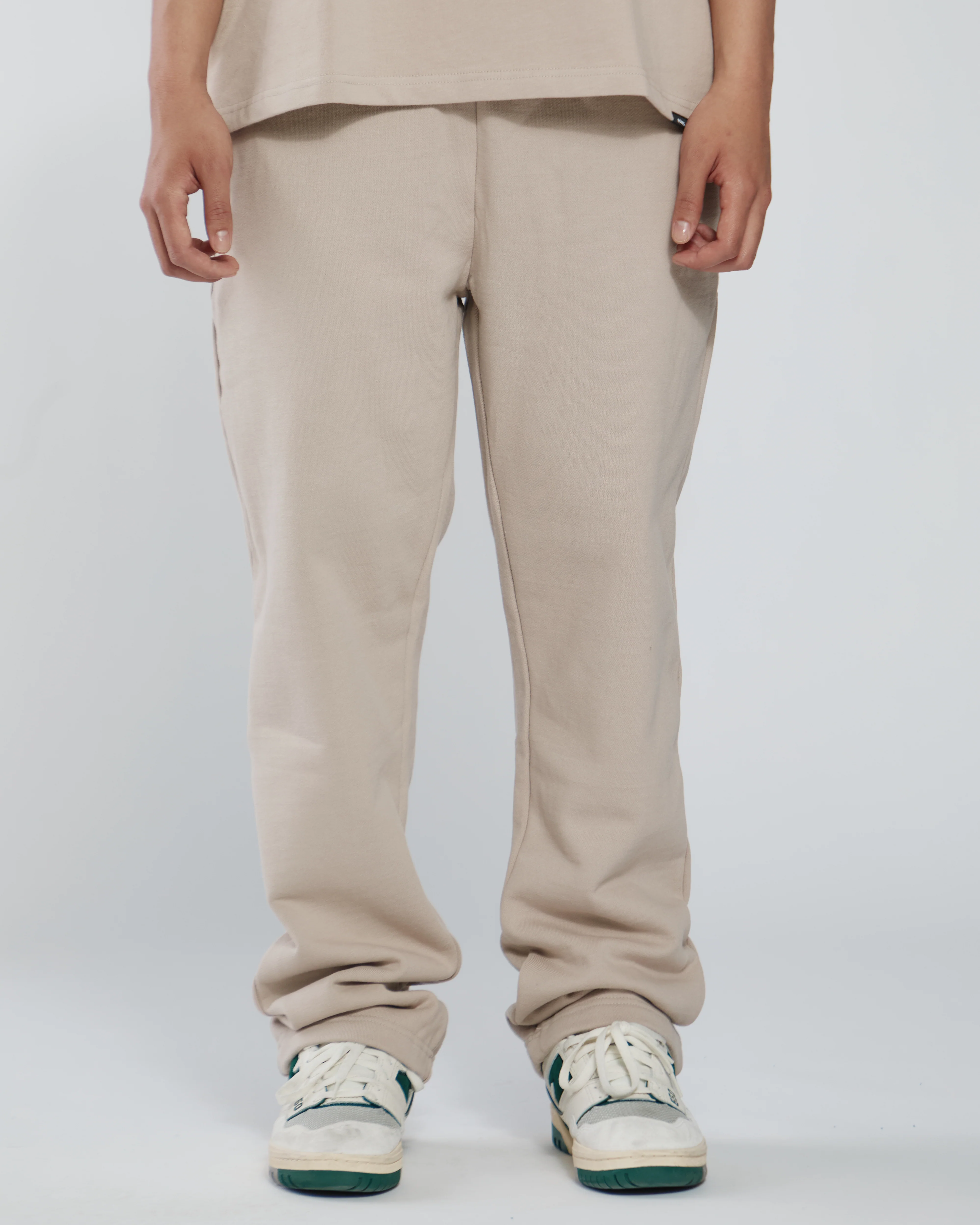 1013-open-bottom-sweatpants-desert-5.webp Open Bottom Sweatpants - Desert