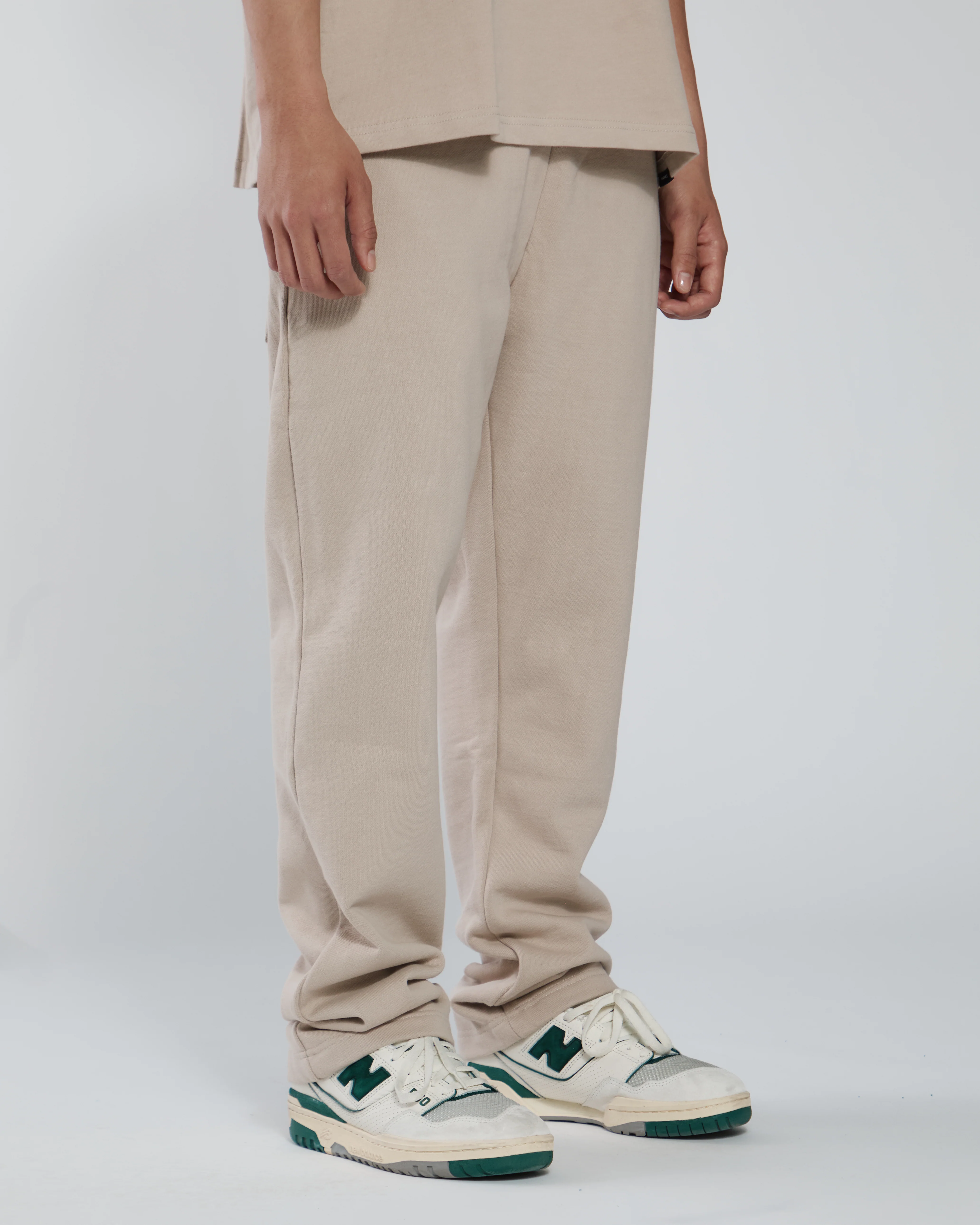 1013-open-bottom-sweatpants-desert-6.webp Open Bottom Sweatpants - Desert