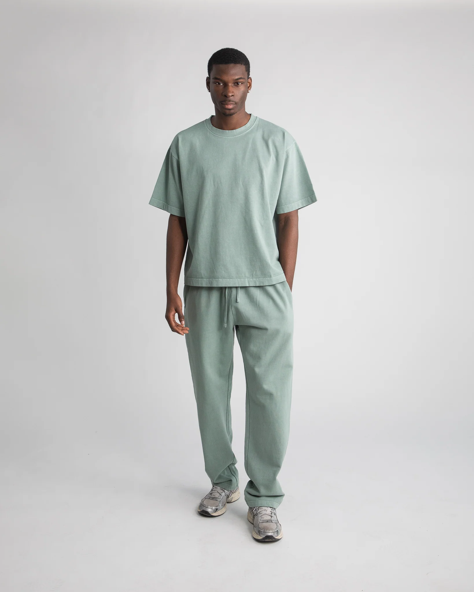 1055-open-bottom-sweatpants-vintage-sage-2.webp Open Bottom Sweatpants - Vintage Sage