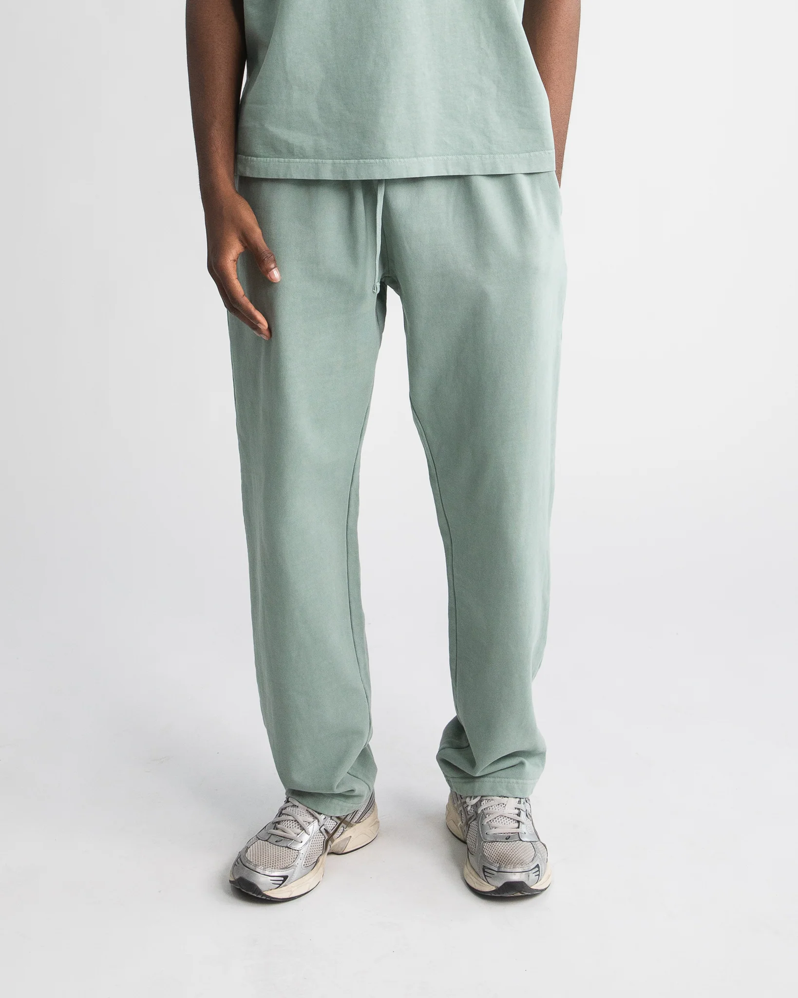 1055-open-bottom-sweatpants-vintage-sage-3.webp Open Bottom Sweatpants - Vintage Sage