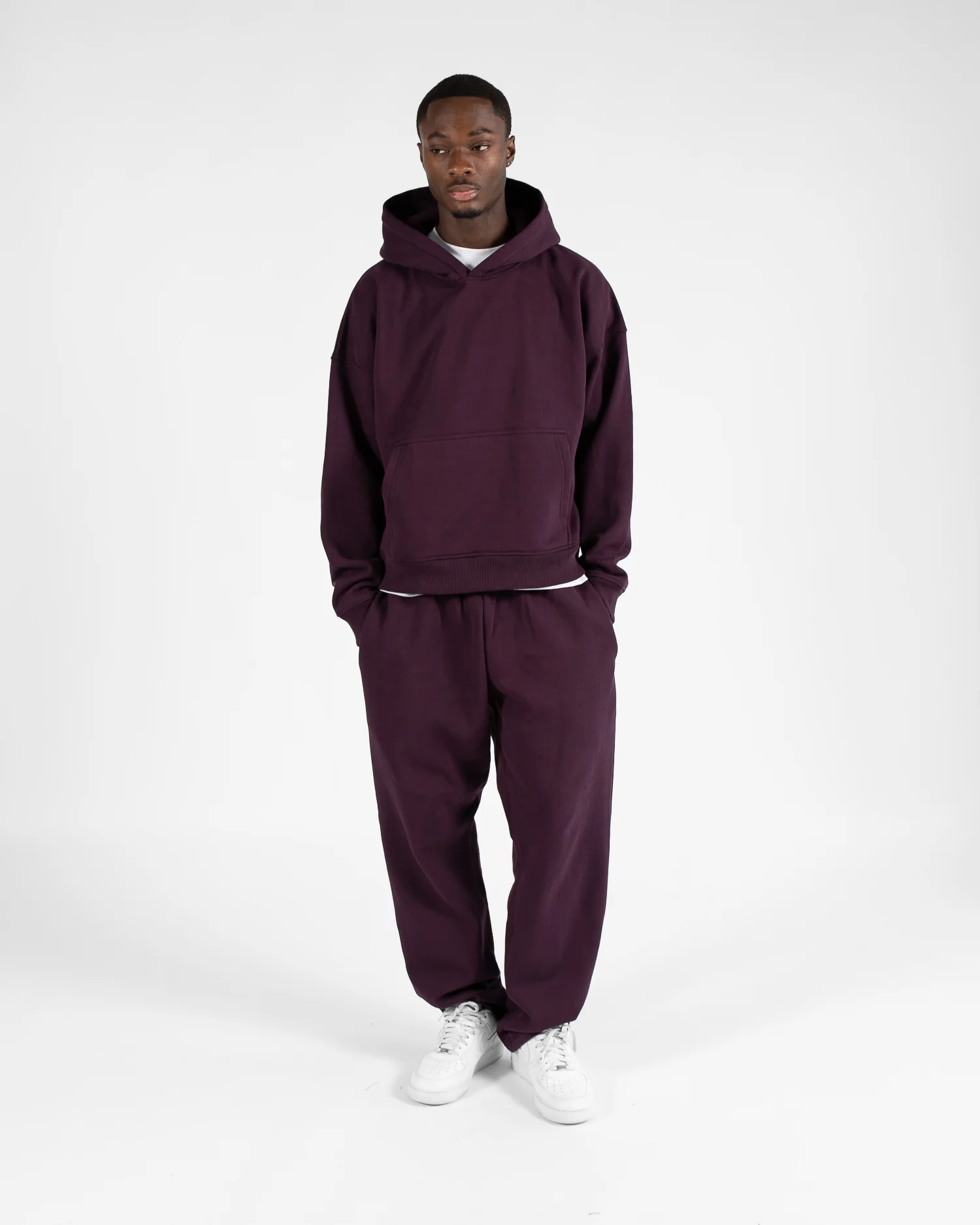 1061-open-bottom-sweatpants-wine-2.webp Open Bottom Sweatpants - Wine