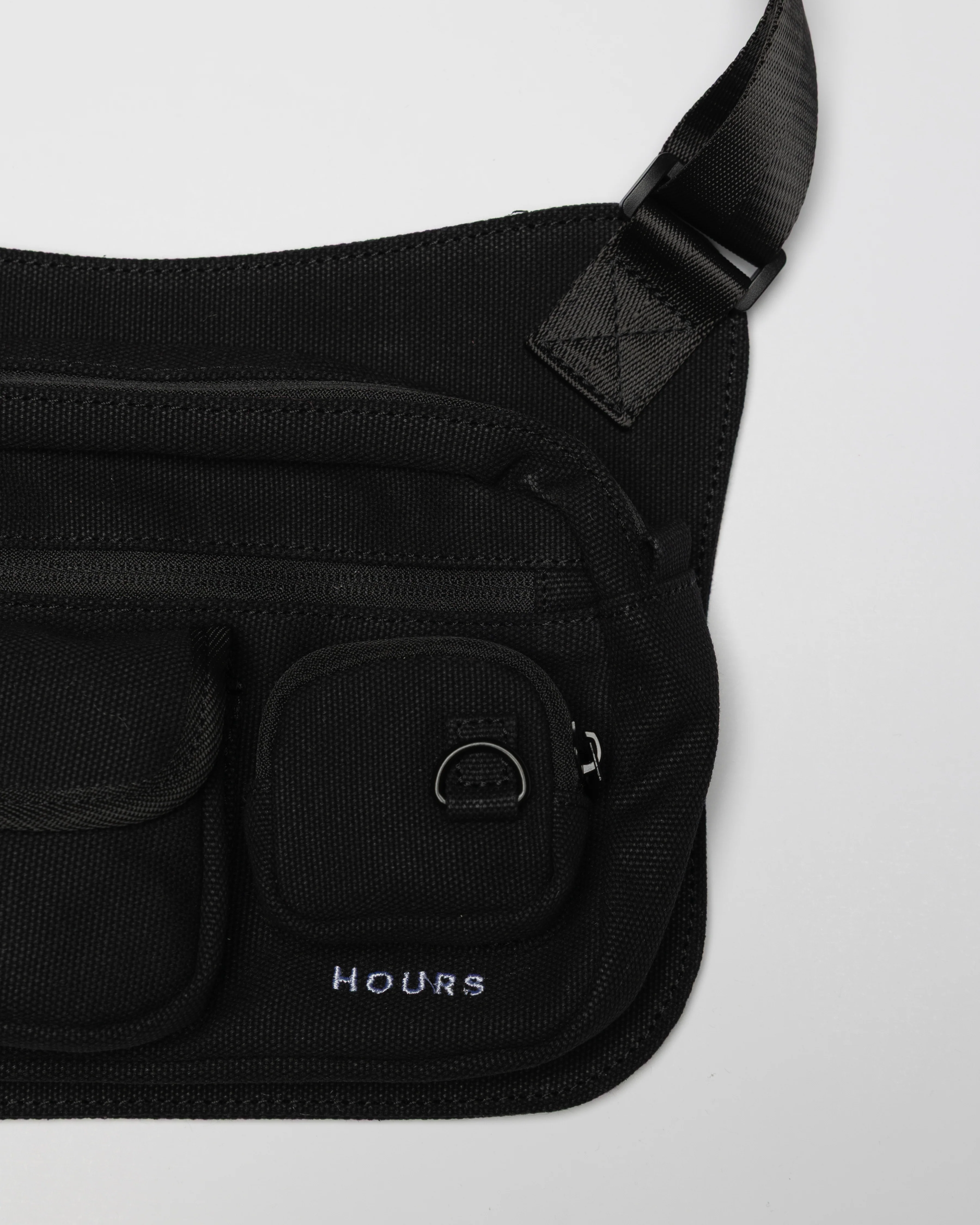 1303-utility-bag-v2-black-3.webp Utility Bag V2 - Black