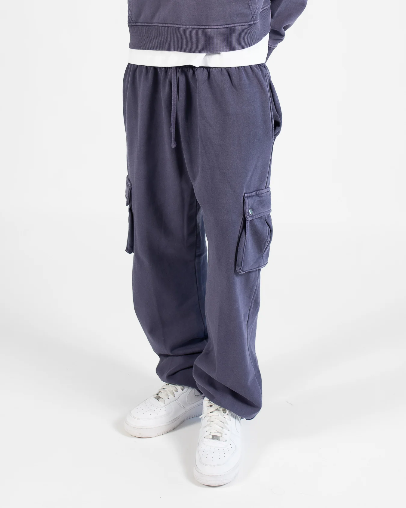 1365-cargo-sweatpants-vintage-midnight-3.webp Cargo Sweatpants - Vintage Midnight