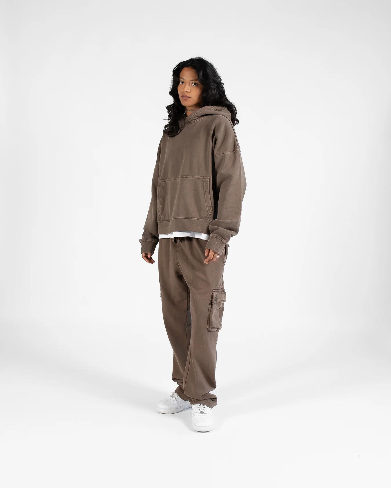 1581-cropped-hoodie-vintage-brown-4.webp Cropped Hoodie - Vintage Brown