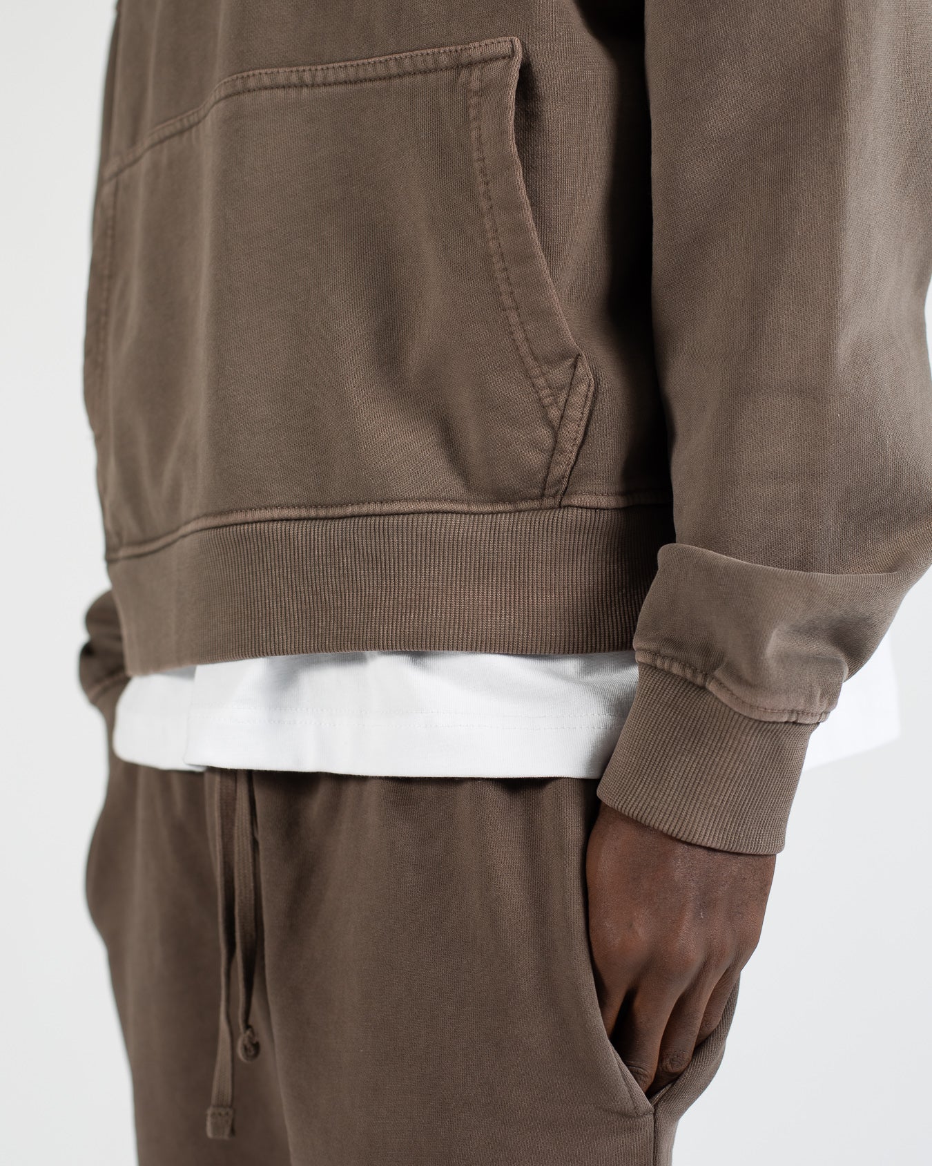 1581-cropped-hoodie-vintage-brown-5.jpg Cropped Hoodie - Vintage Brown