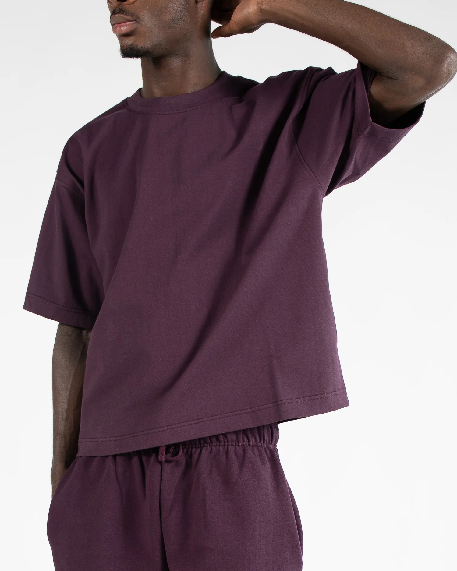 1677-cropped-t-shirt-wine-3.webp Cropped T-Shirt - Wine