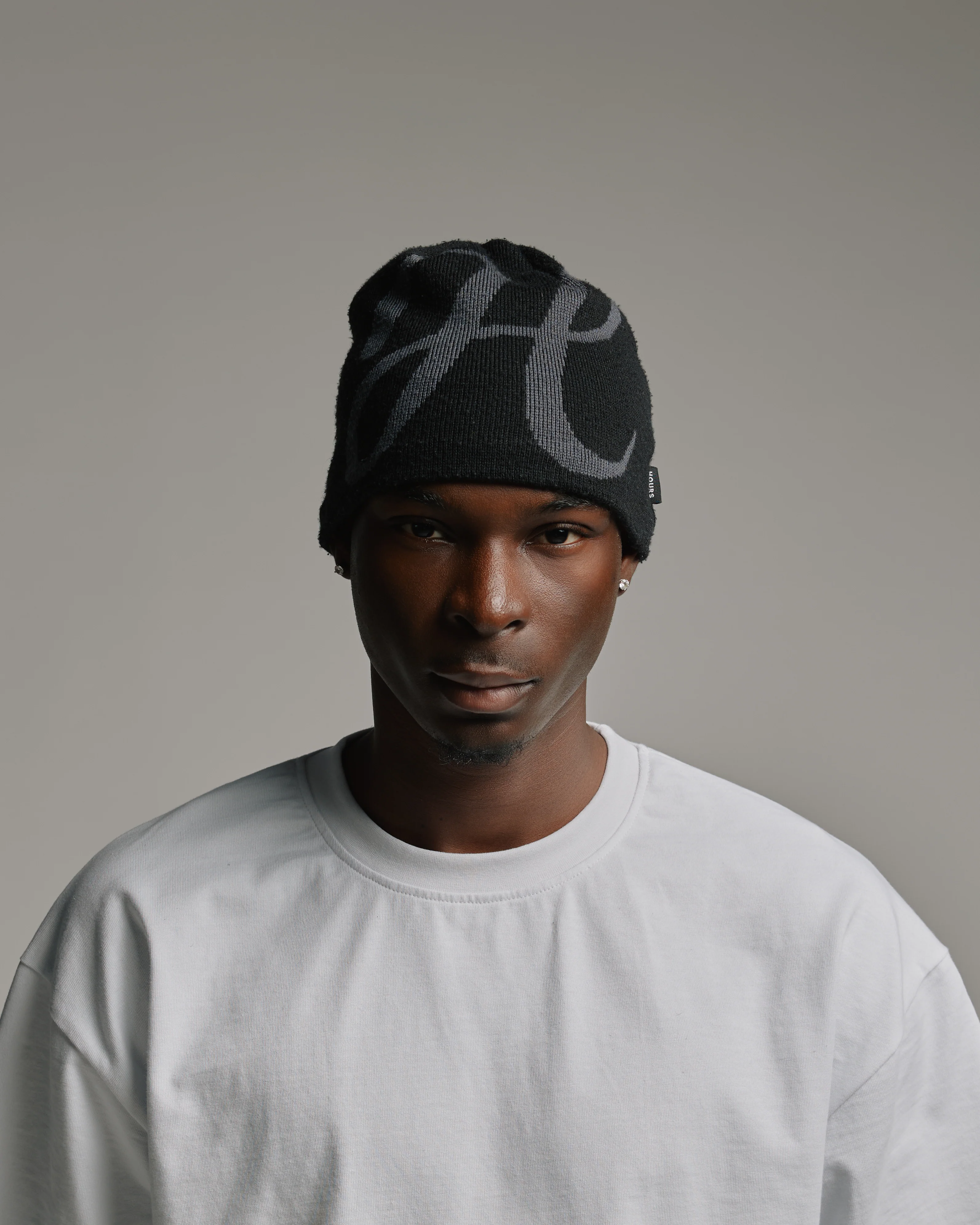 Cuffless Beanie - Black
