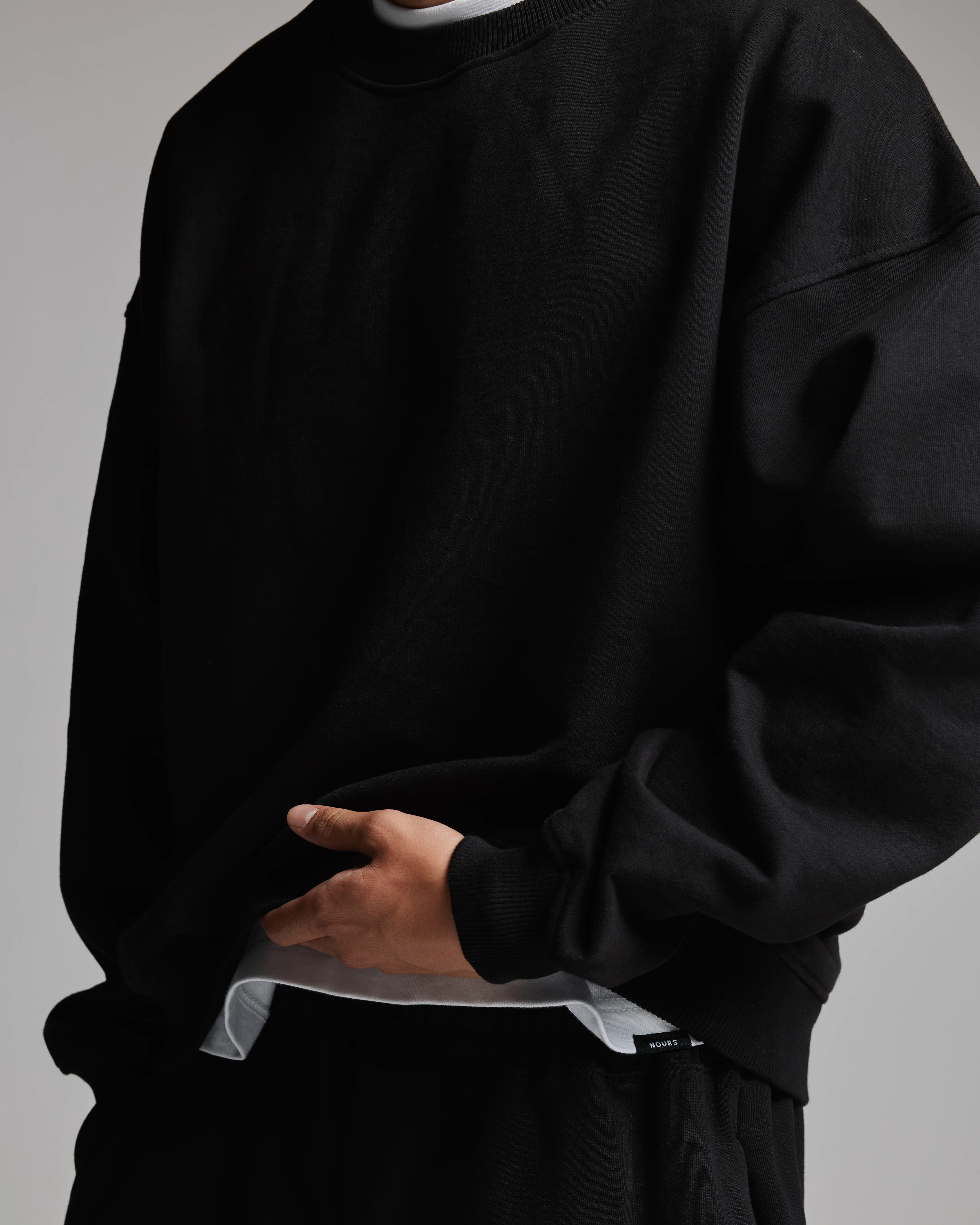 1690-drop-shoulder-crewneck-black-7.webp Drop Shoulder Crewneck - Black