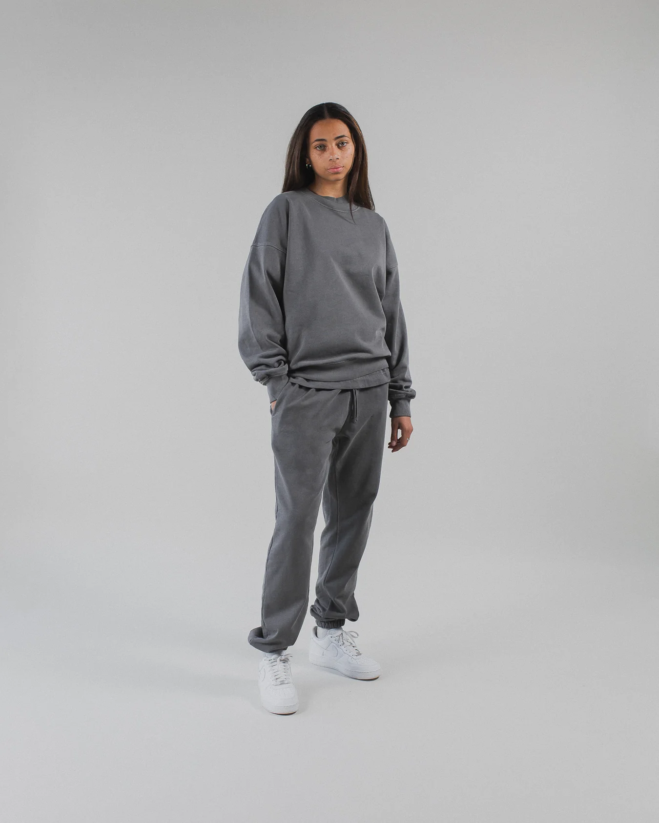 1750-drop-shoulder-crewneck-vintage-grey-3.webp Drop Shoulder Crewneck - Vintage Grey