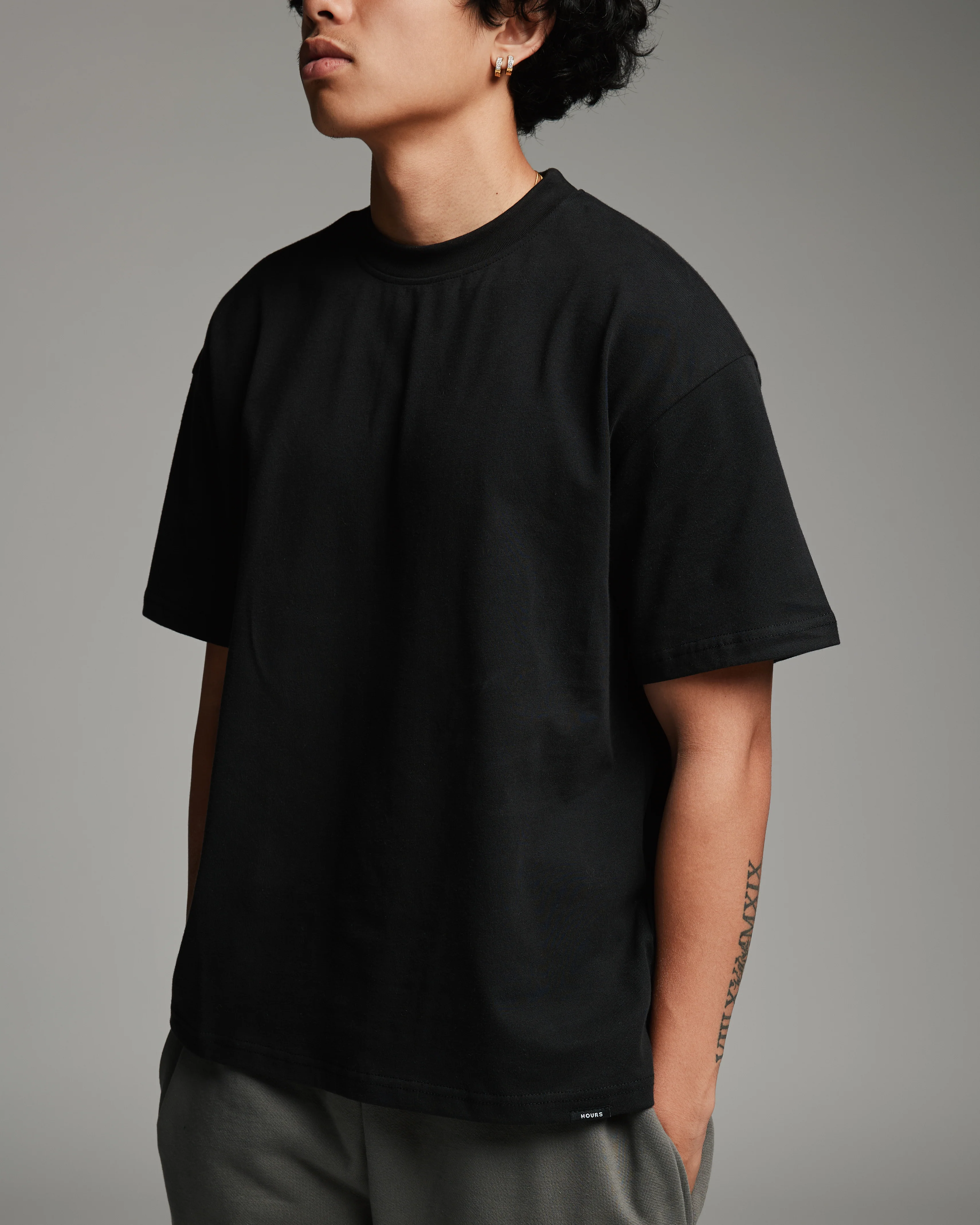 1852-drop-shoulder-t-shirt-black-9.webp Drop Shoulder T-Shirt - Black