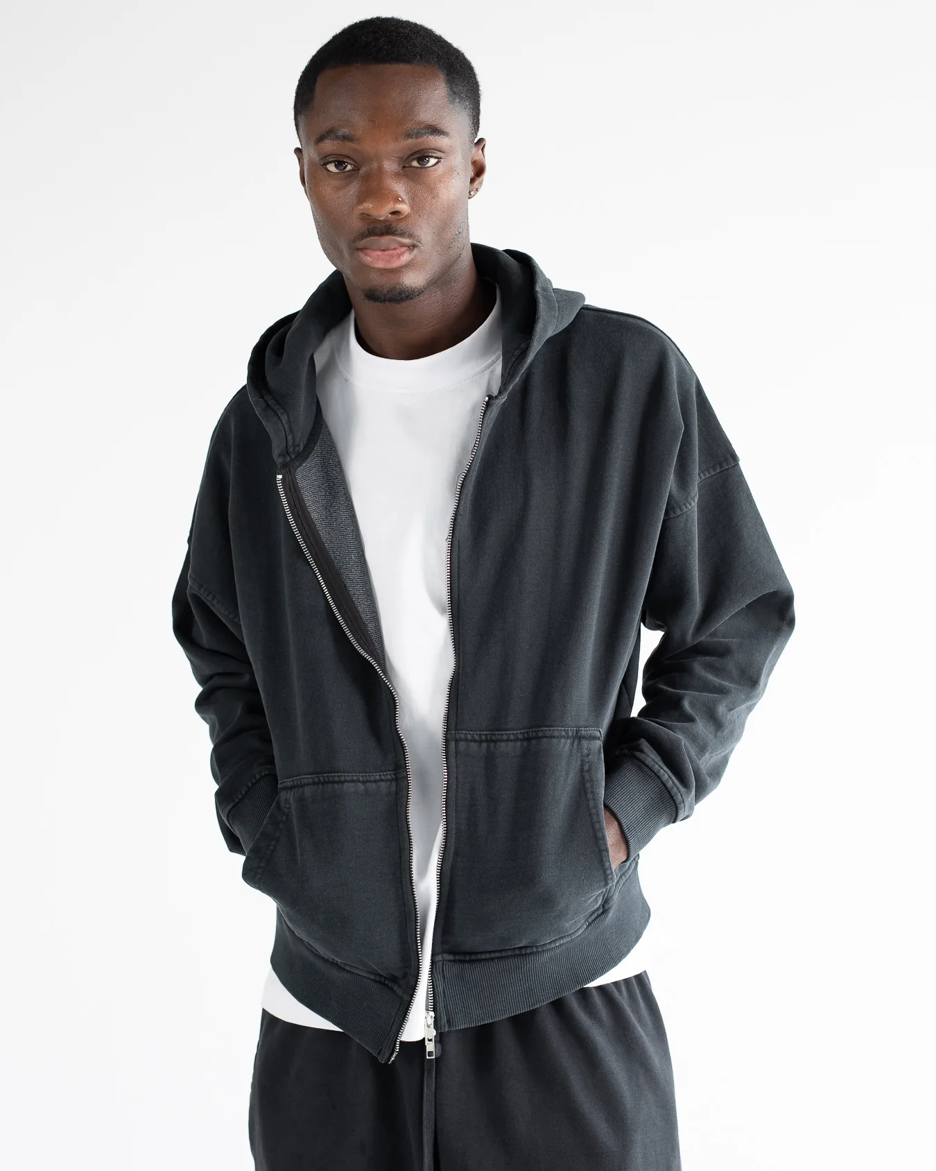 1984-drop-shoulder-zip-hoodie-vintage-black-6.webp Drop Shoulder Zip Hoodie - Vintage Black