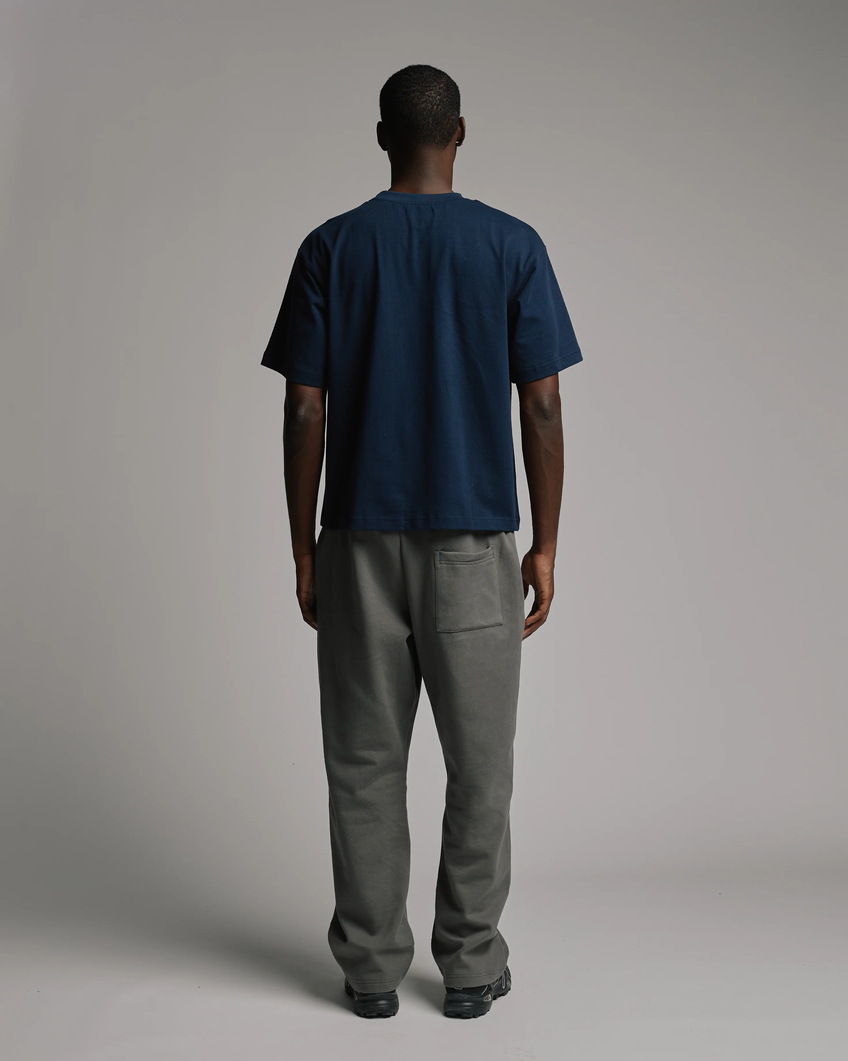 2118-open-bottom-sweatpants-charcoal-6.webp Open Bottom Sweatpants - Charcoal