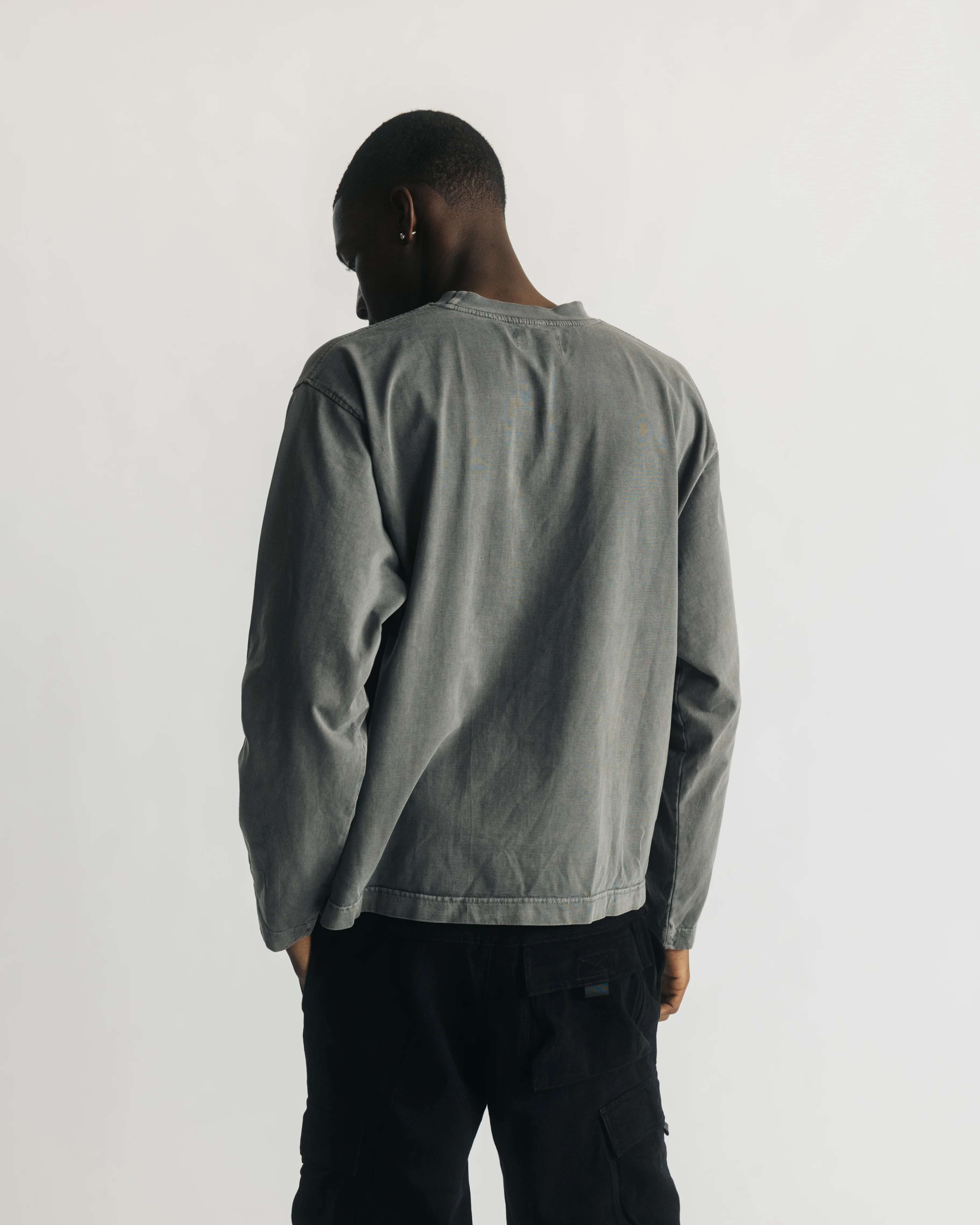 417-cropped-long-sleeve-vintage-grey-4.webp Cropped Long Sleeve - Vintage Grey