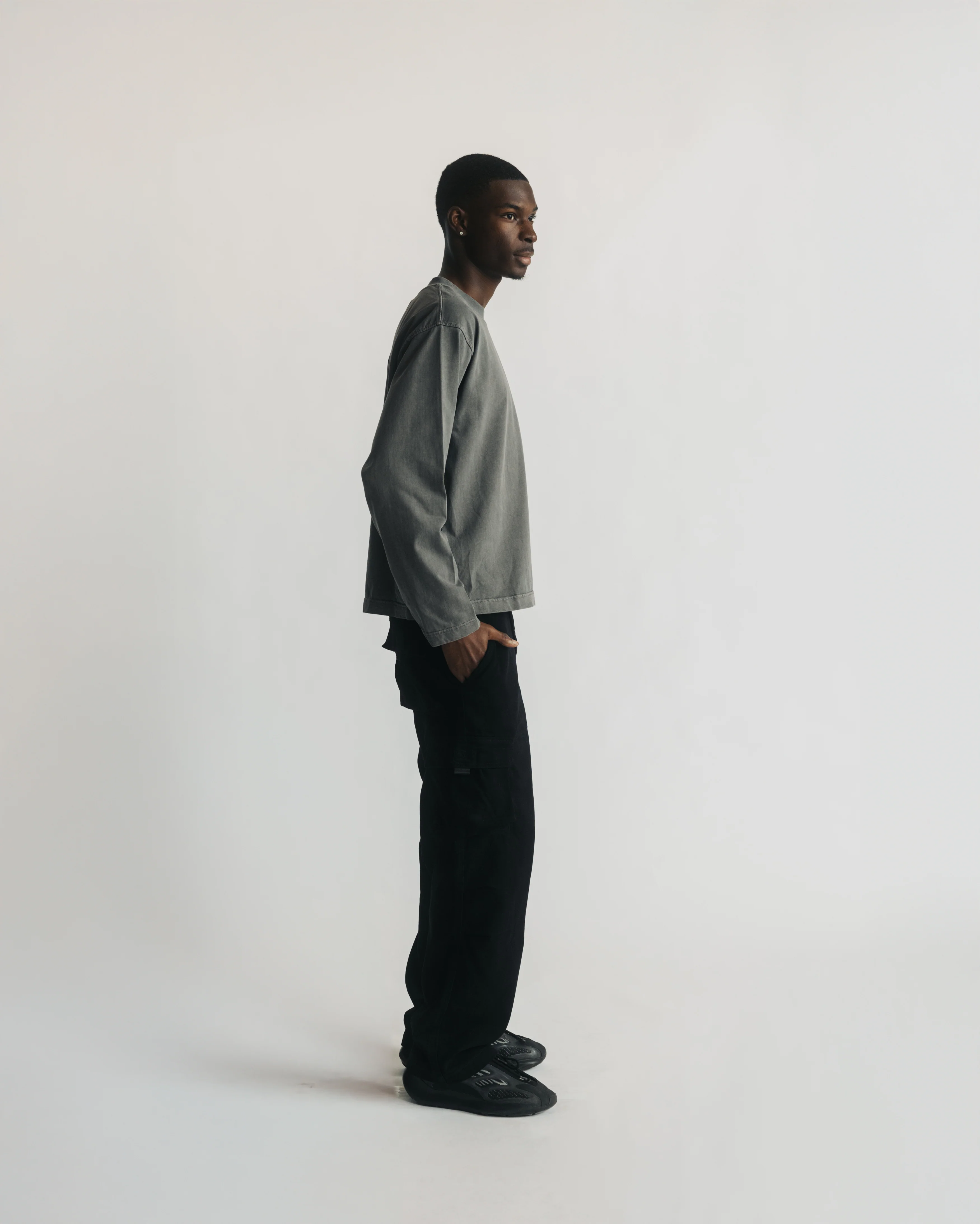 417-cropped-long-sleeve-vintage-grey-6.webp Cropped Long Sleeve - Vintage Grey