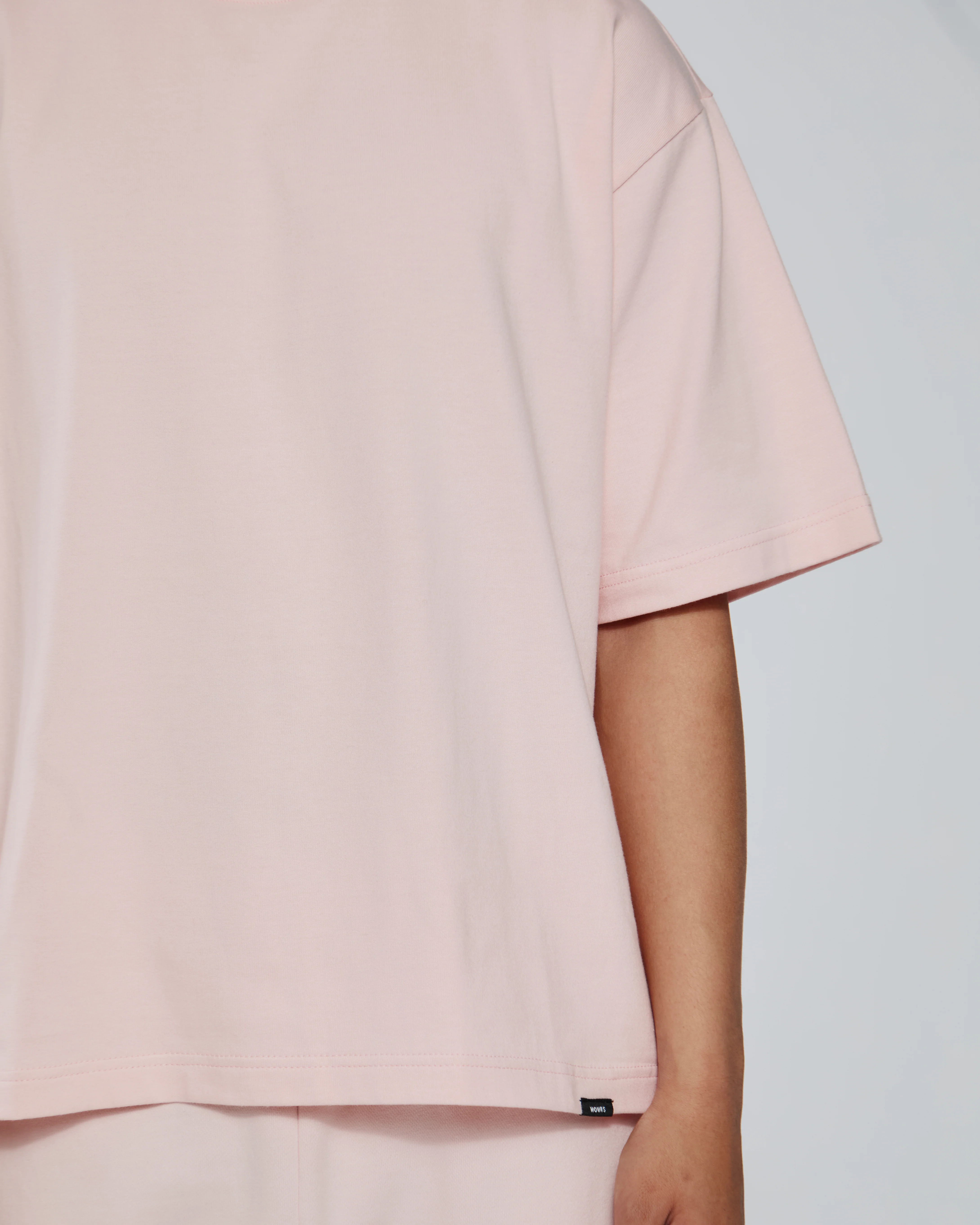 441-cropped-t-shirt-blush-5.webp Cropped T-Shirt - Blush