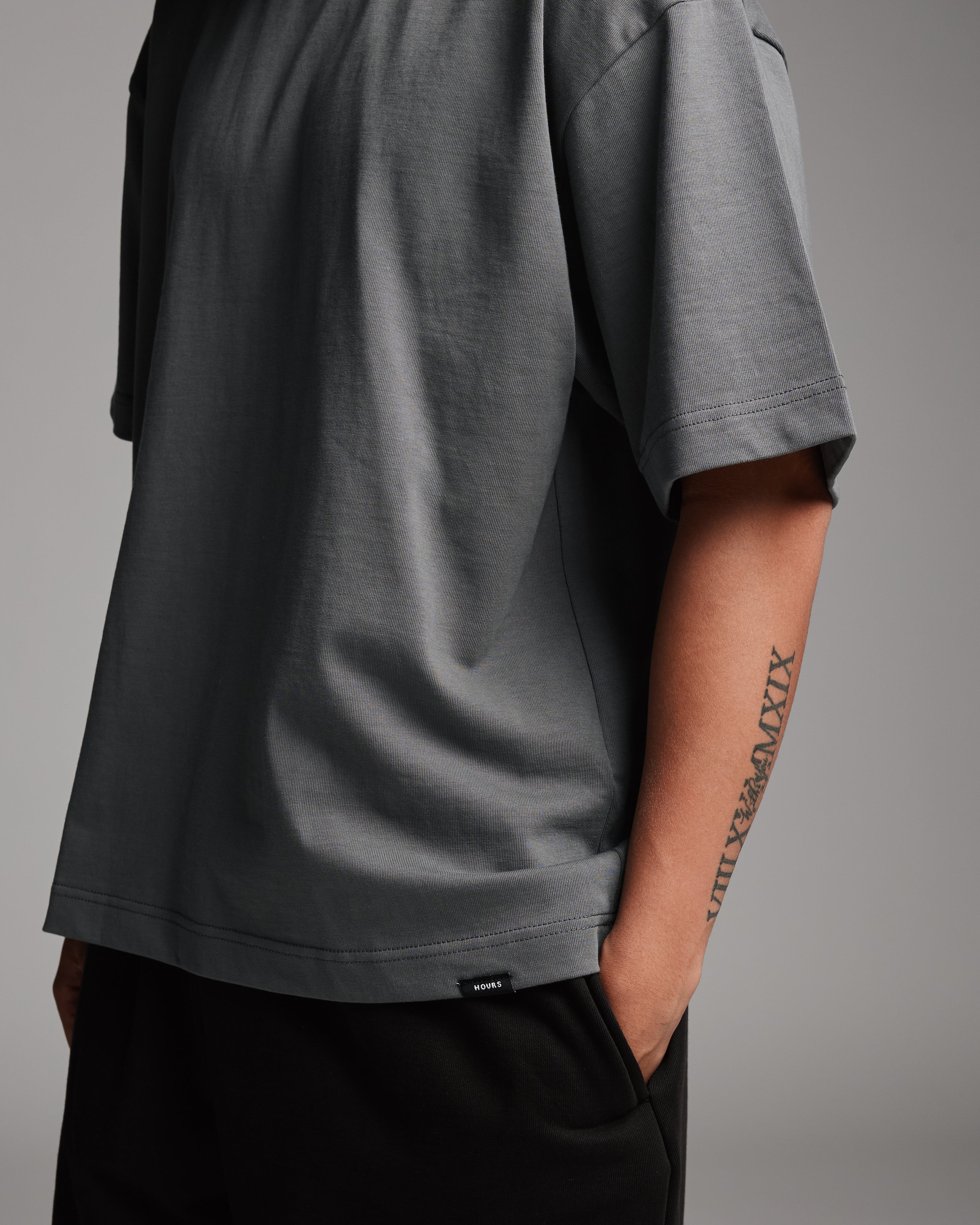 447-cropped-t-shirt-charcoal-8.jpg Cropped T-Shirt - Charcoal