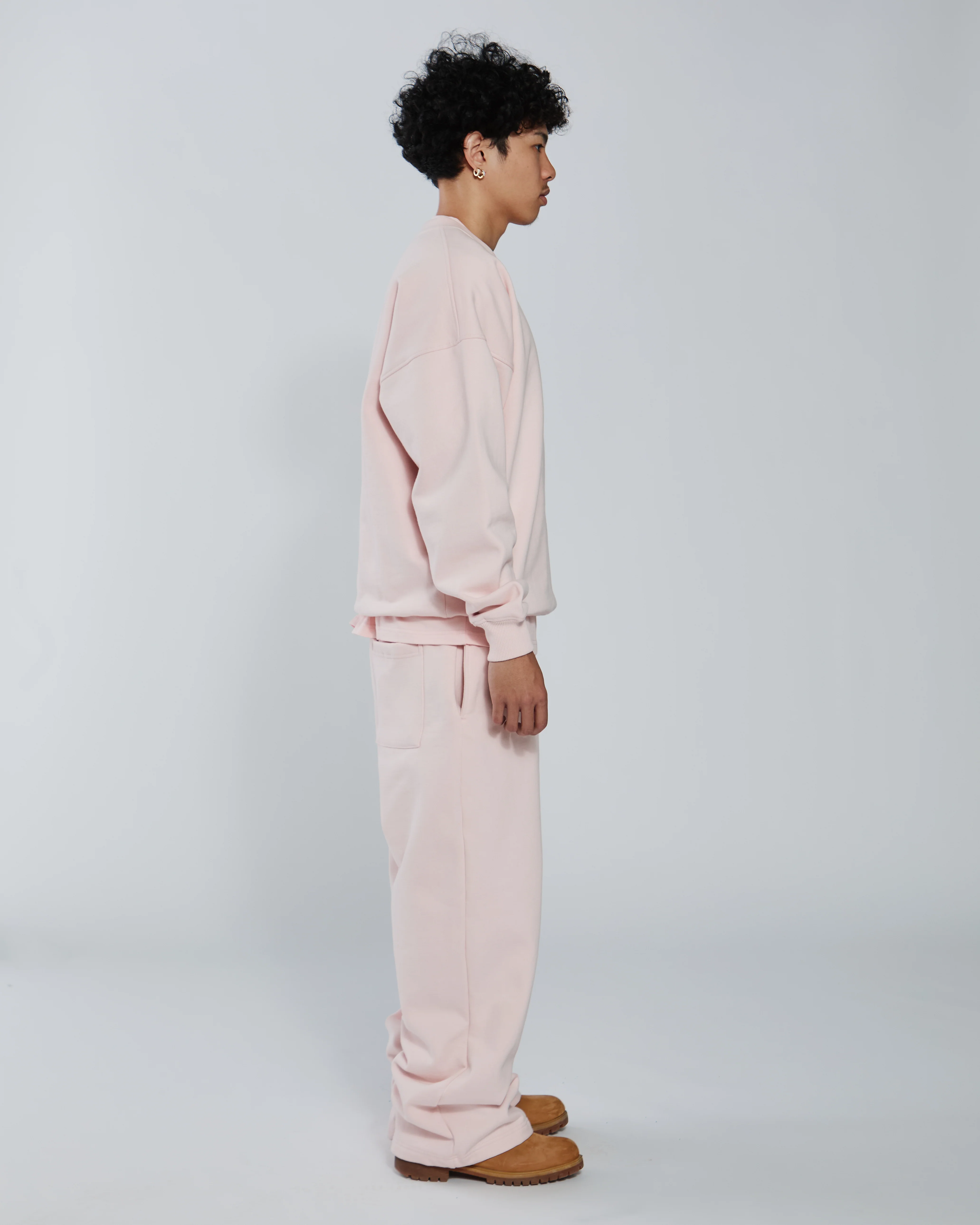 609-drop-shoulder-crewneck-blush-3.webp Drop Shoulder Crewneck - Blush