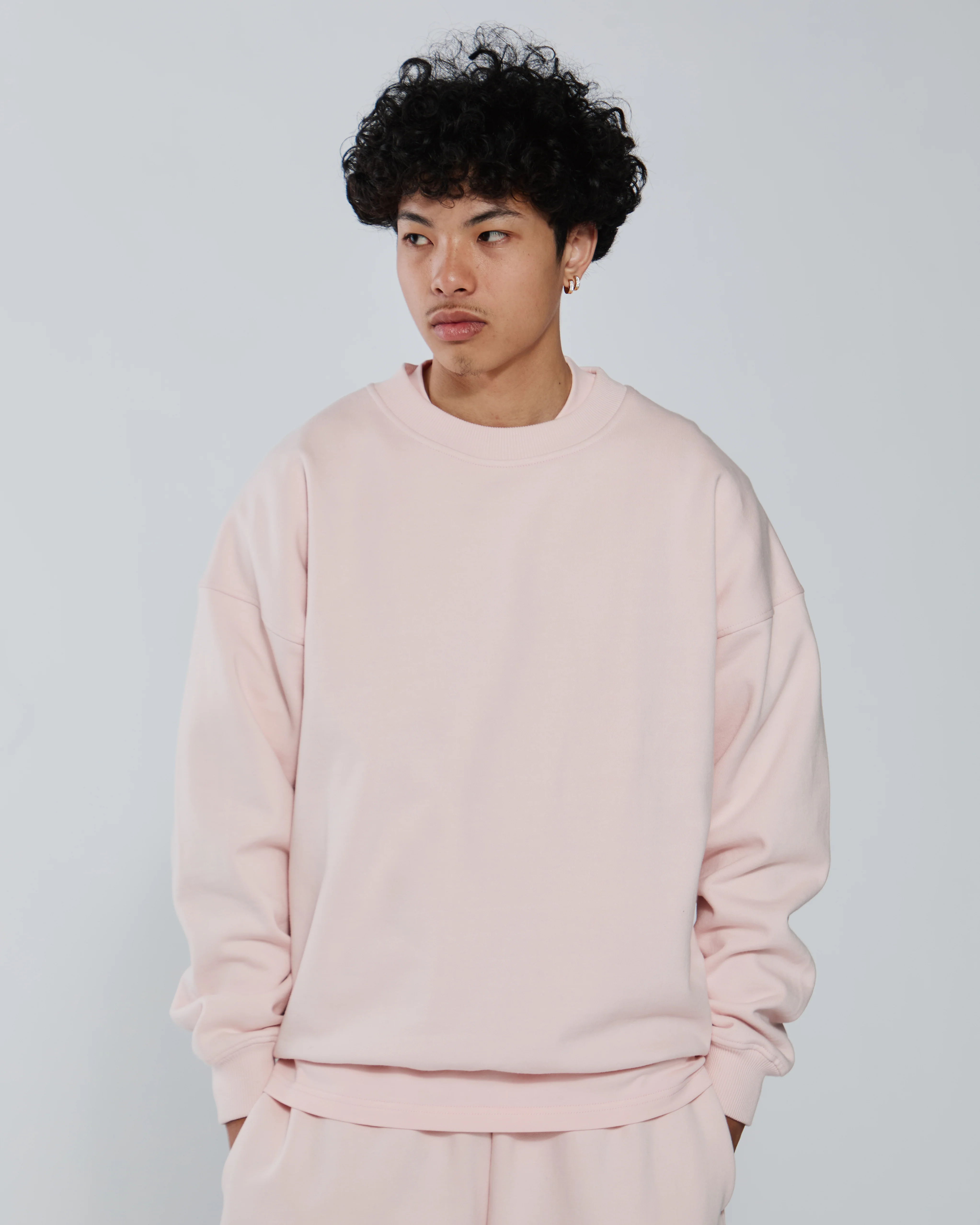 609-drop-shoulder-crewneck-blush-6.webp Drop Shoulder Crewneck - Blush