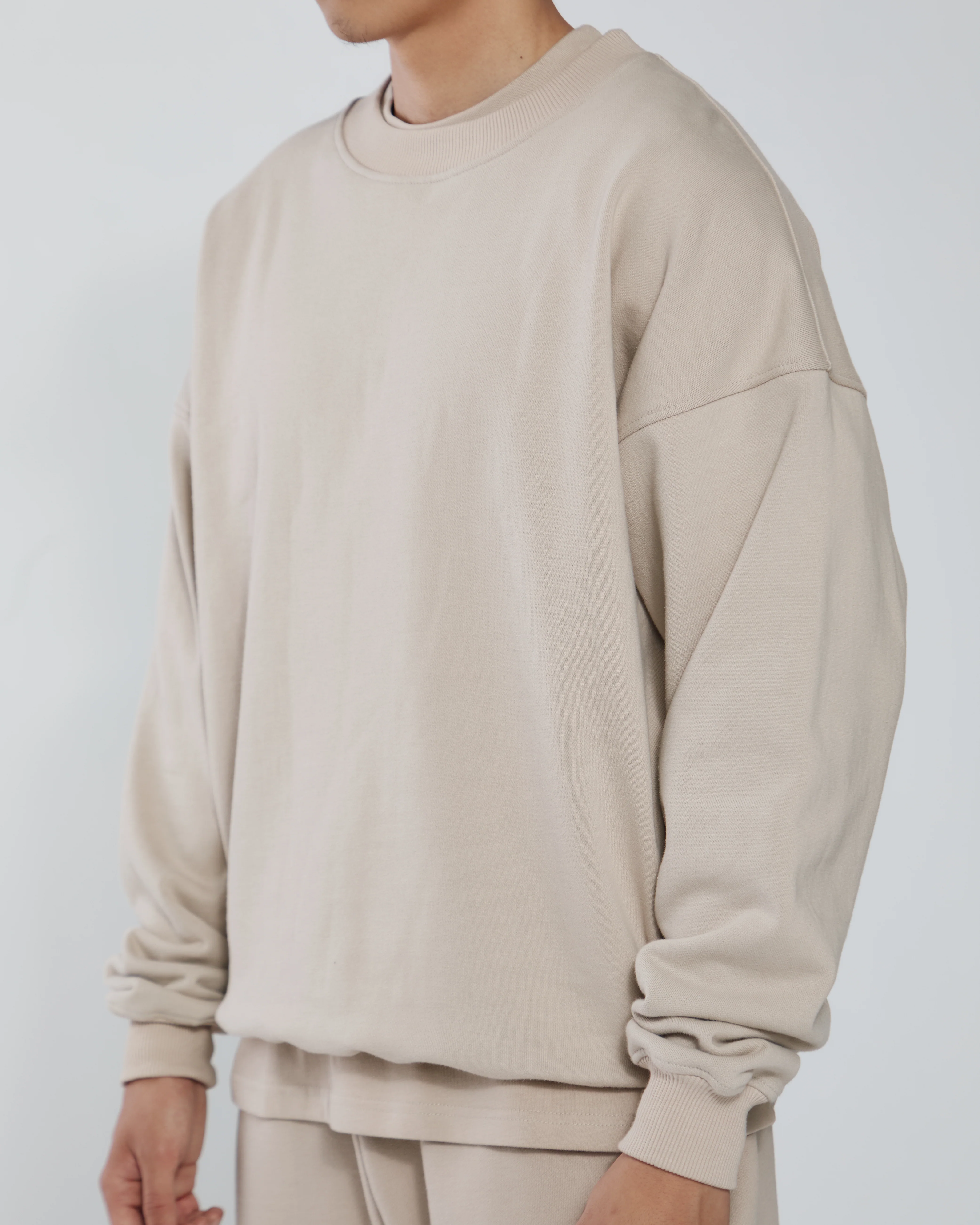 615-drop-shoulder-crewneck-desert-6.webp Drop Shoulder Crewneck - Desert