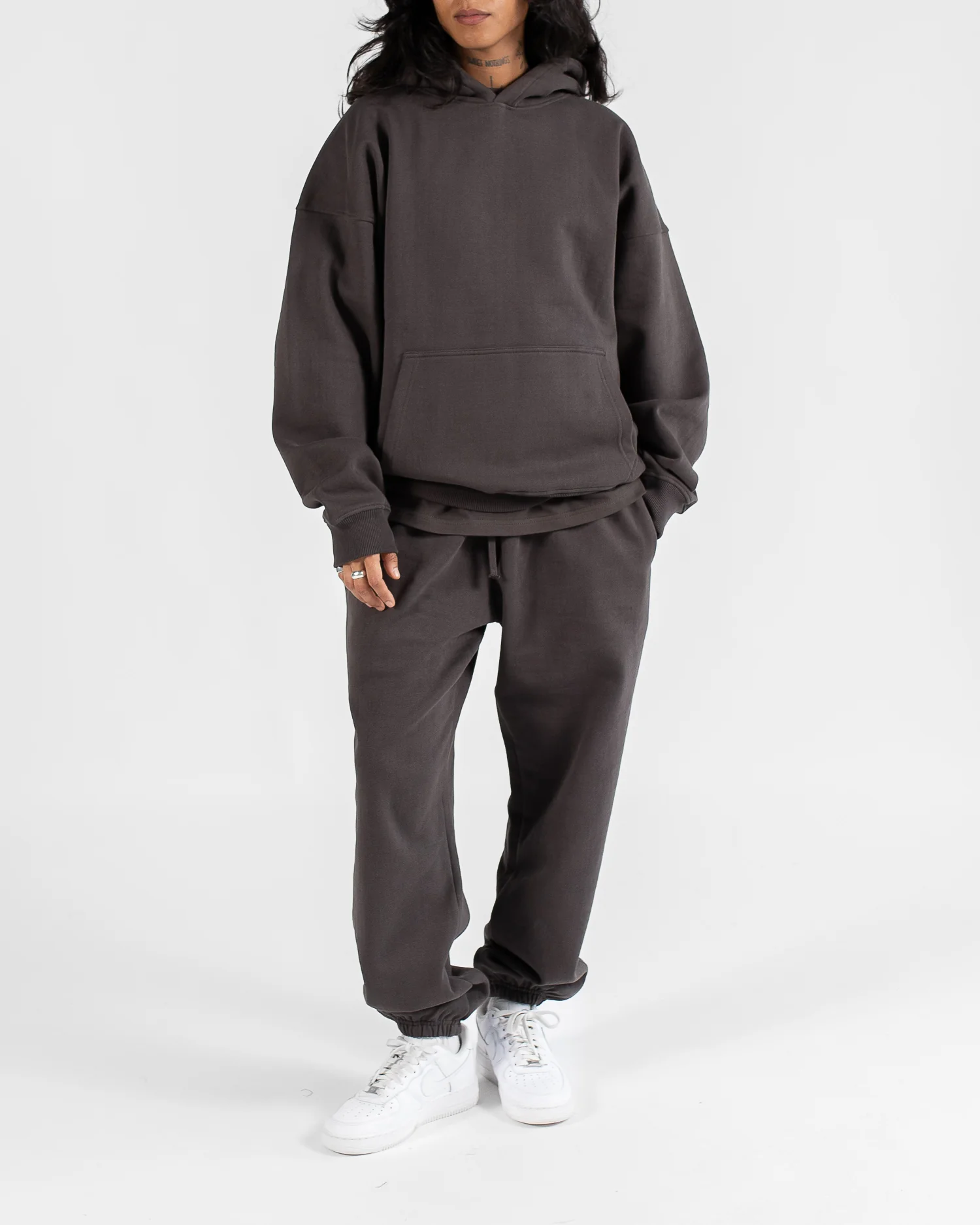 669-drop-shoulder-hoodie-espresso-3.webp Drop Shoulder Hoodie - Espresso