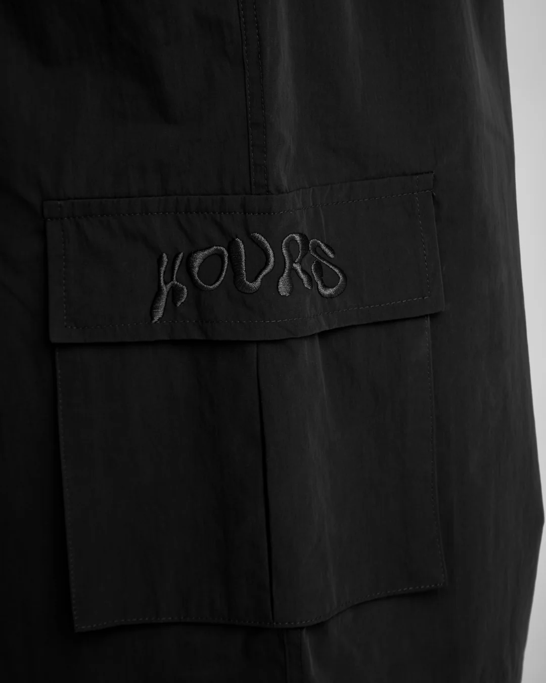 67-baggy-nylon-shorts-black-4.webp Baggy Nylon Shorts - Black