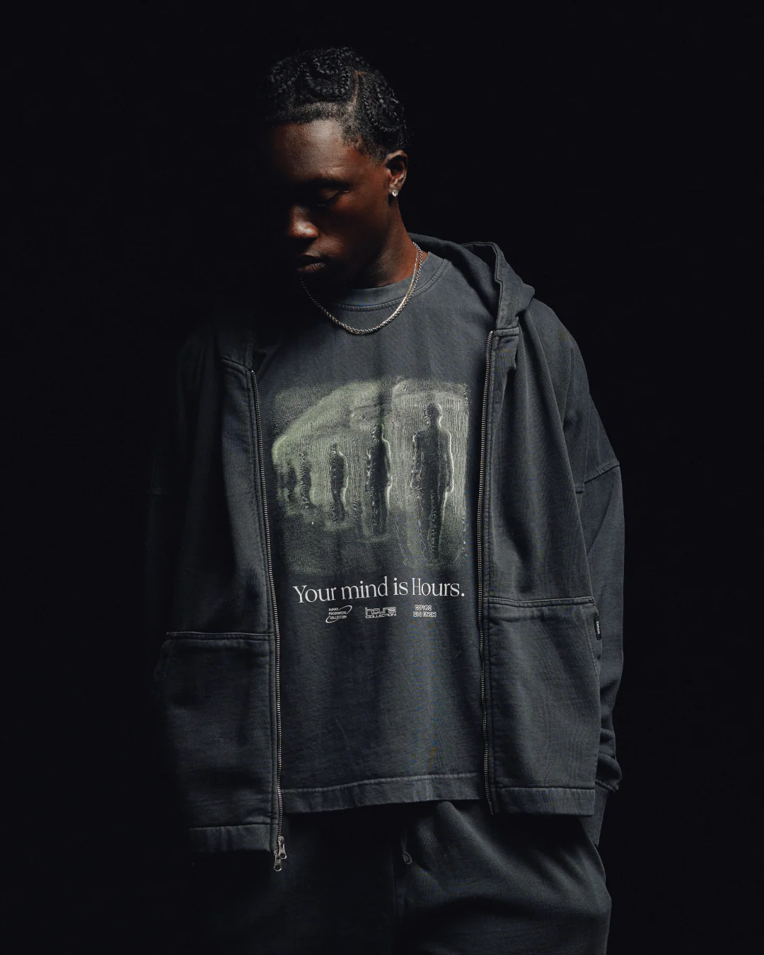 973-mind-is-hours-cropped-t-shirt-vintage-black-8.webp Mind is Hours Cropped T-Shirt - Vintage Black