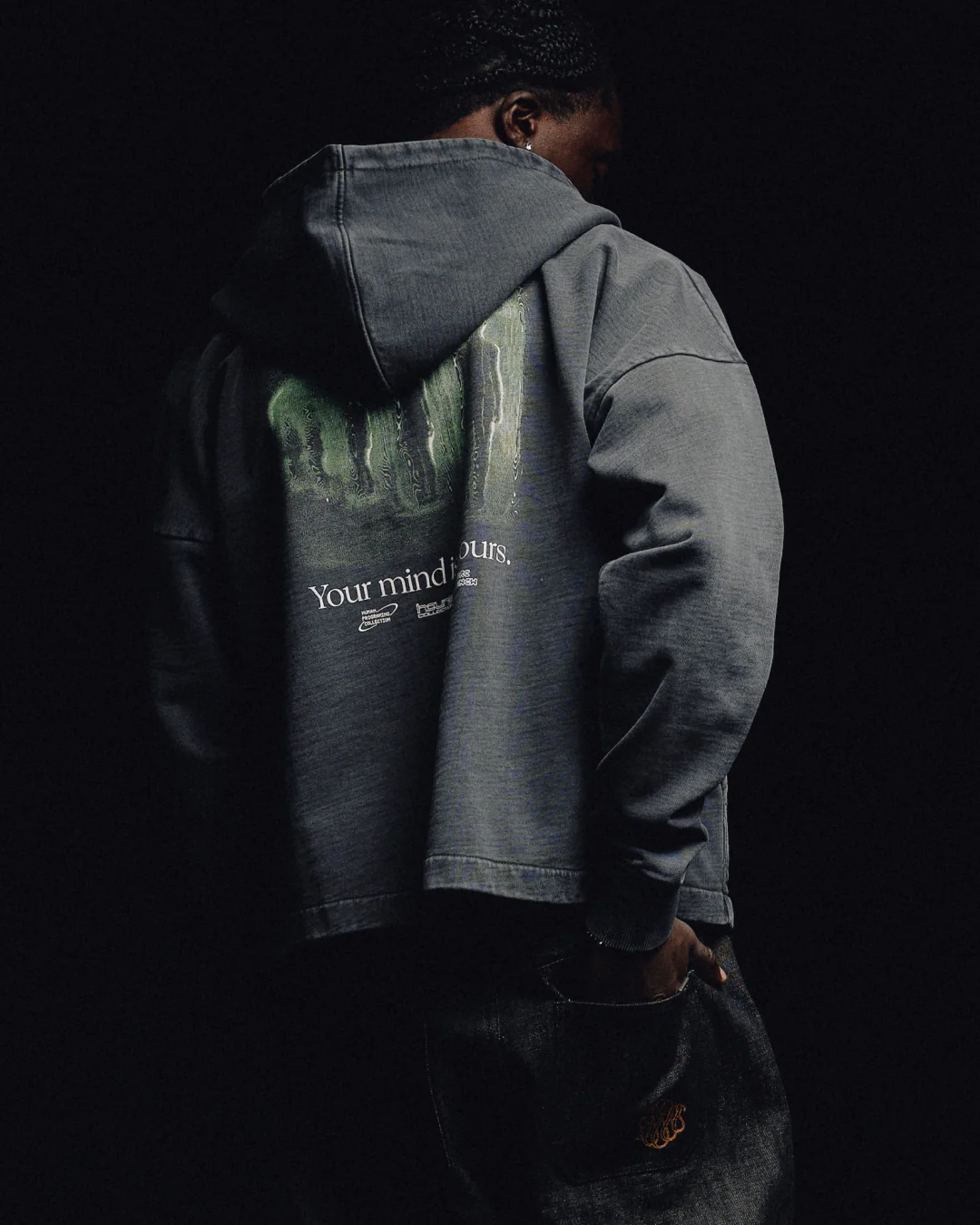 979-mind-is-hours-cropped-zip-hoodie-vintage-black-7.webp Mind is Hours Cropped Zip Hoodie - Vintage Black